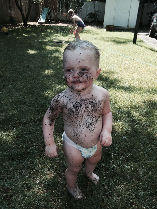 Why This Mom Encourages her Kids to Get Dirty